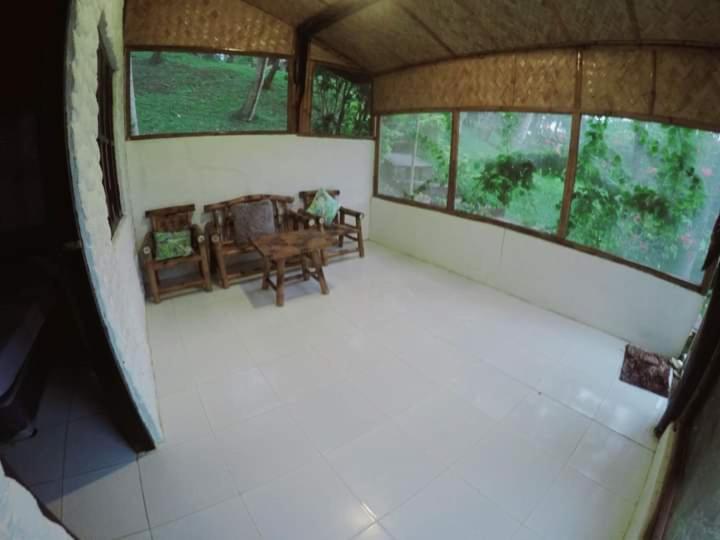 اتاق خانوادگی, Al Hamra Jungle Resort