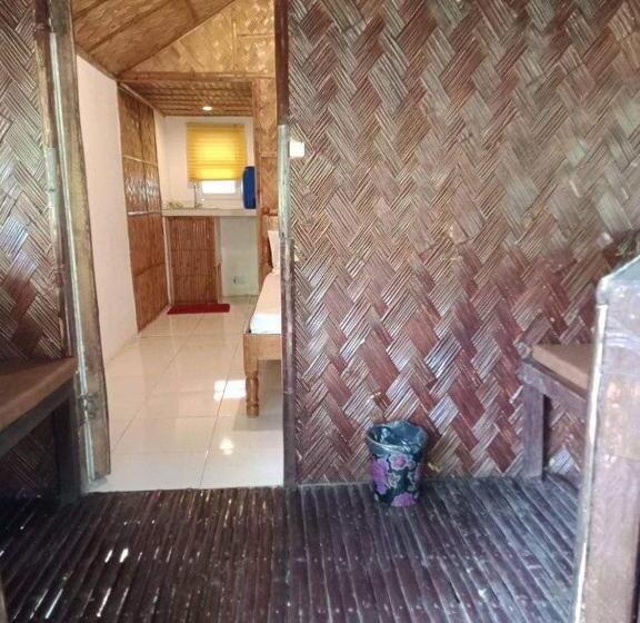 اتاق استاندارد, Al Hamra Jungle Resort