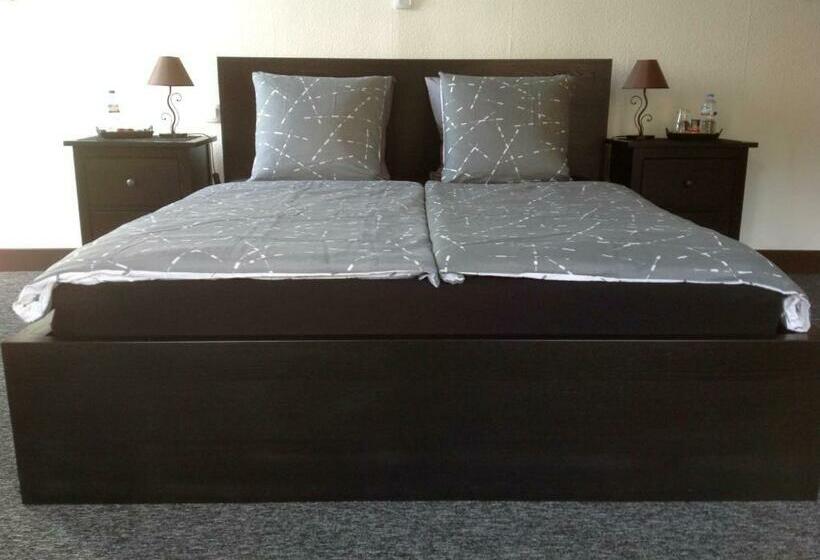 חדר סטנדרט לארבעה, B&b Au Moulin 1771