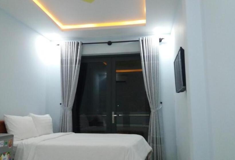 اتاق استاندارد سه نفره, House 579 Hai Ba Trung