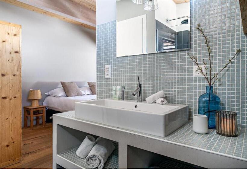 デラックスルーム, Les Mazots Du Clos