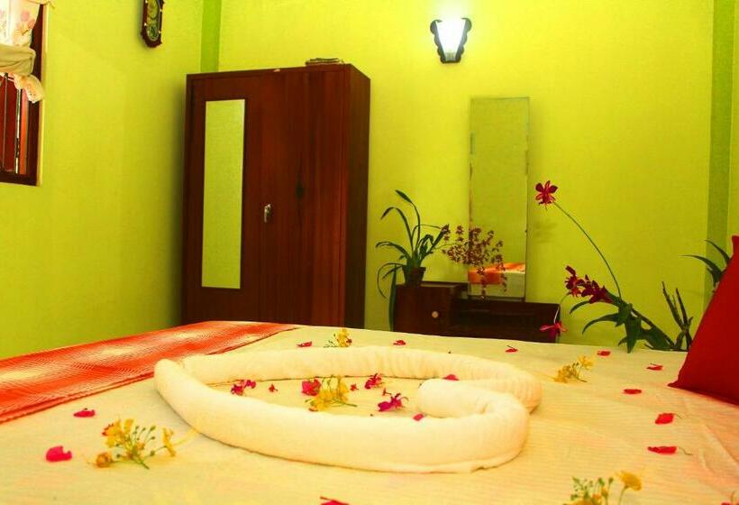 标准房带园景, Nisala Villa Midigama