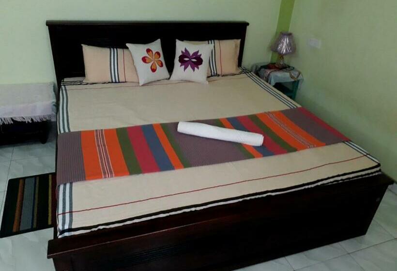 标准房带园景, Nisala Villa Midigama