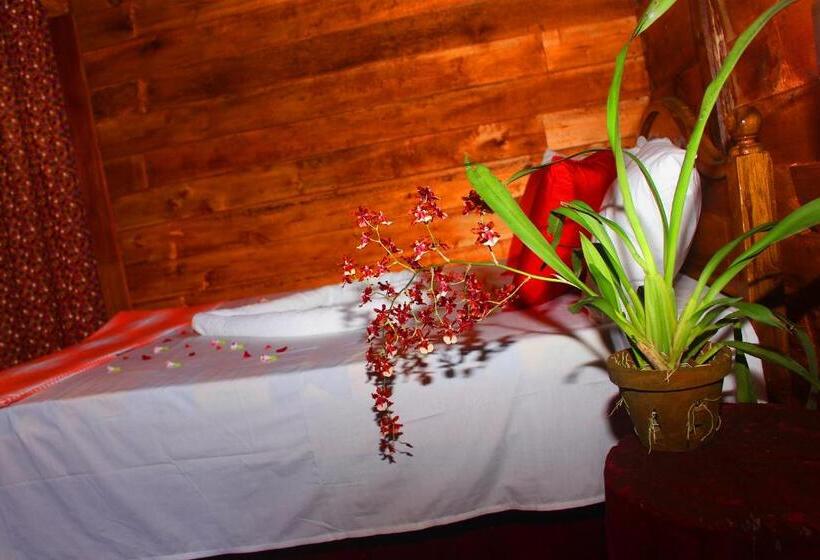 一居室高级别墅, Nisala Villa Midigama