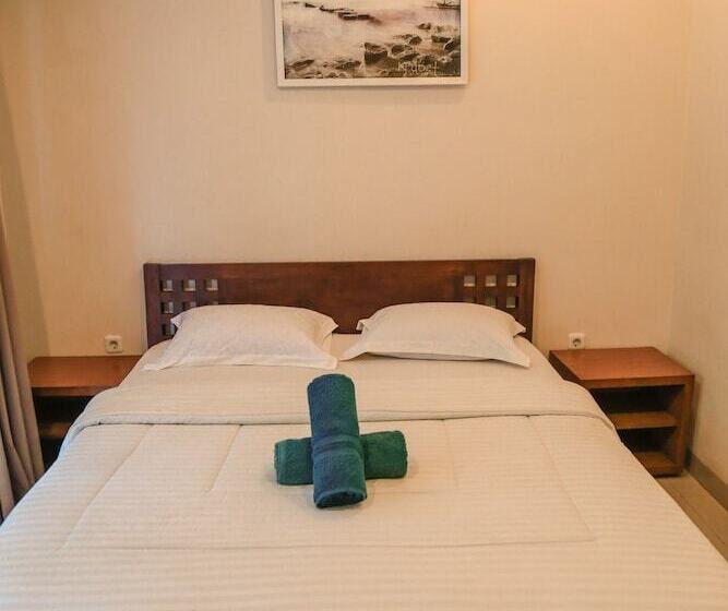 デラックスルーム, Alia Home