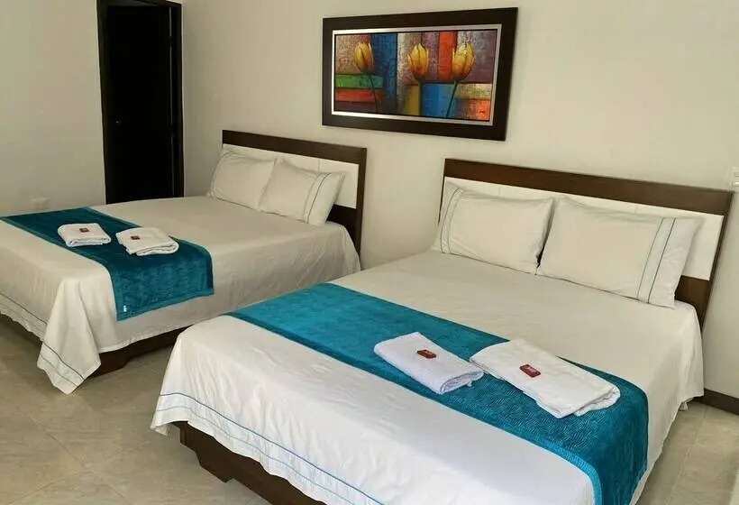 Chambre Quadruple Standard, Manantial