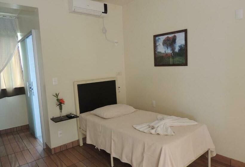 غرفة قياسية فردية, Primavera Betim