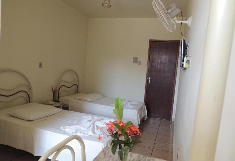 غرفة إقتصادية ثلاثية, Primavera Betim