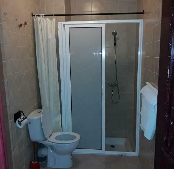 اتاق استاندارد سه نفره, Salama Ste Sal  Ama Sud Sarl Au