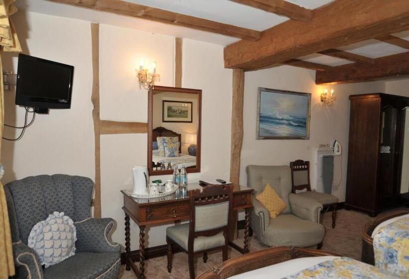 غرفة قياسية, The Inglenook