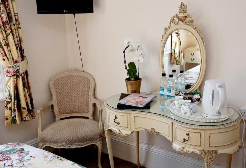 غرفة قياسية, The Inglenook