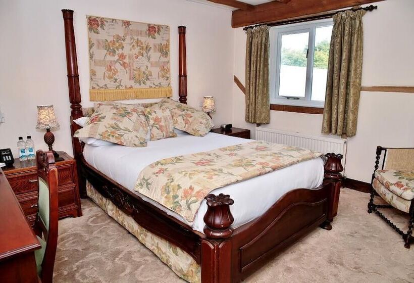 غرفة قياسية, The Inglenook