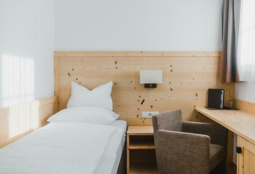 غرفة قياسية فردية, Villa Waldheim