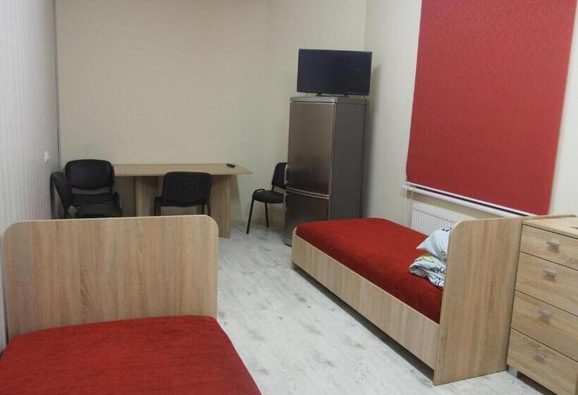 اتاق چهار تخته با دستشویی مشترک, Hostelis Laurita