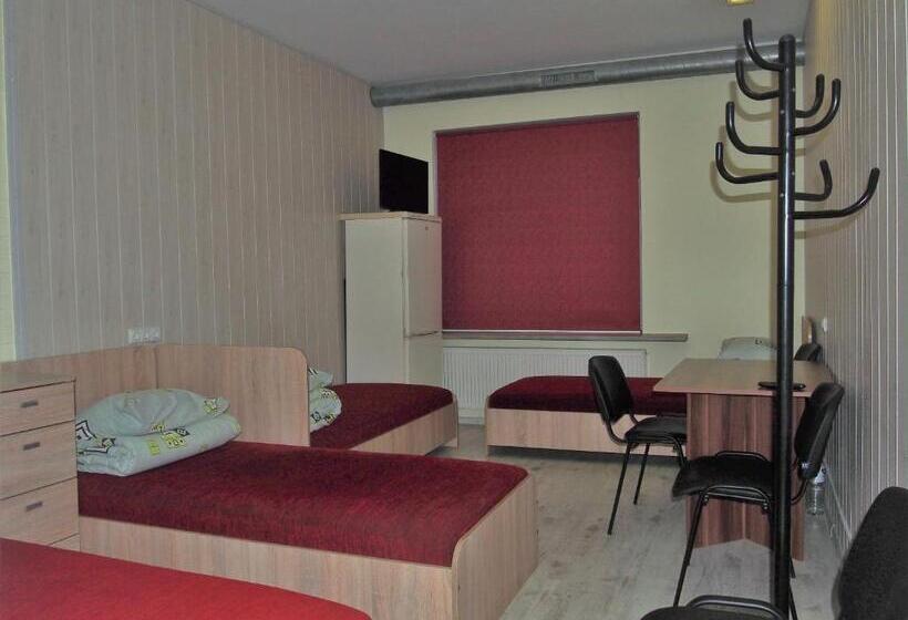 اتاق استاندارد چهار تخته, Hostelis Laurita