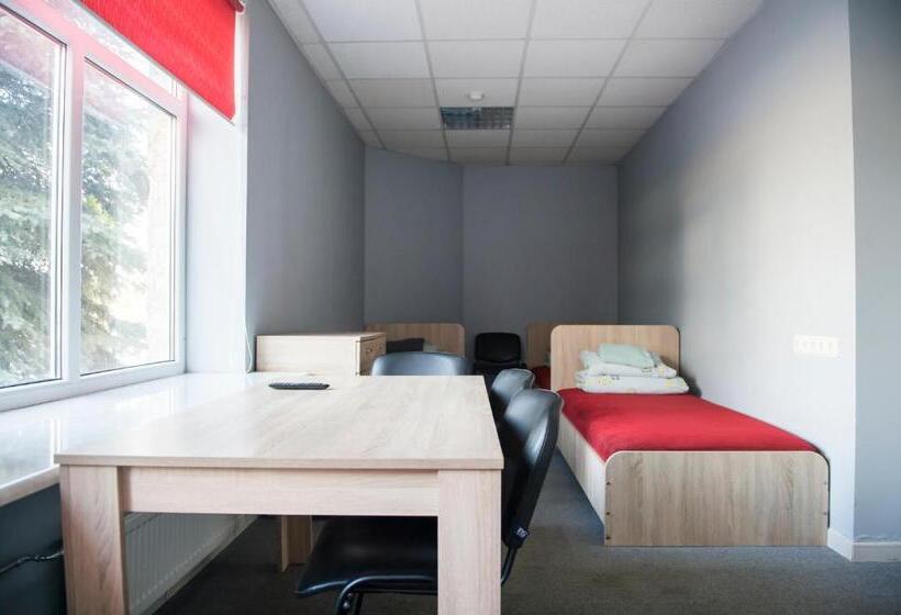 اتاق استاندارد چهار تخته, Hostelis Laurita