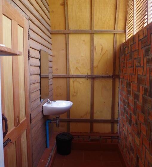 غرفة قياسية مطلّة علي الحديقة, Bamboo Bungalow