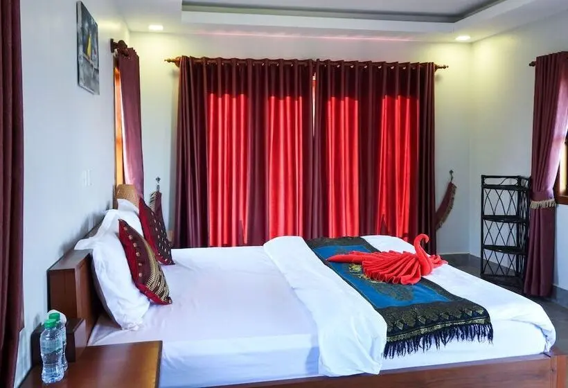 اتاق استاندارد سه نفره, Bamboo Bungalow