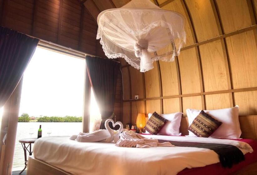 غرفة قياسية مطلّة علي البحيرة, Bamboo Bungalow