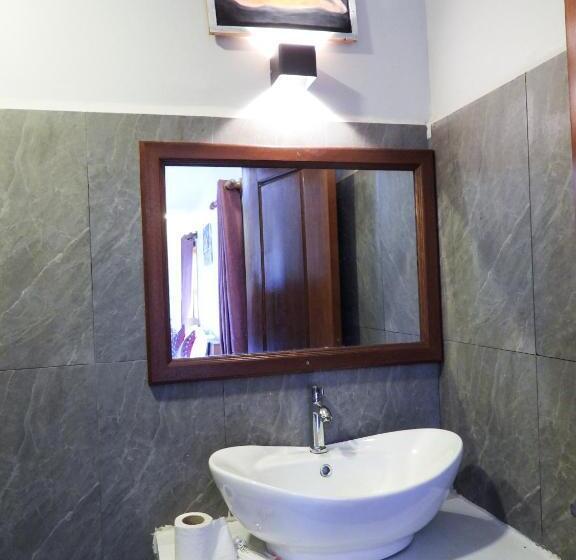 غرفة قياسية, Bamboo Bungalow