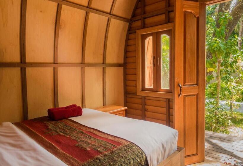 غرفة قياسية مطلّة علي الحديقة, Bamboo Bungalow