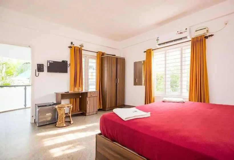 Standard-studio, Godsown Villa