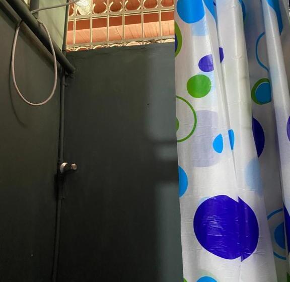 Трехместный Номер Базовый, Zebulo Hostel