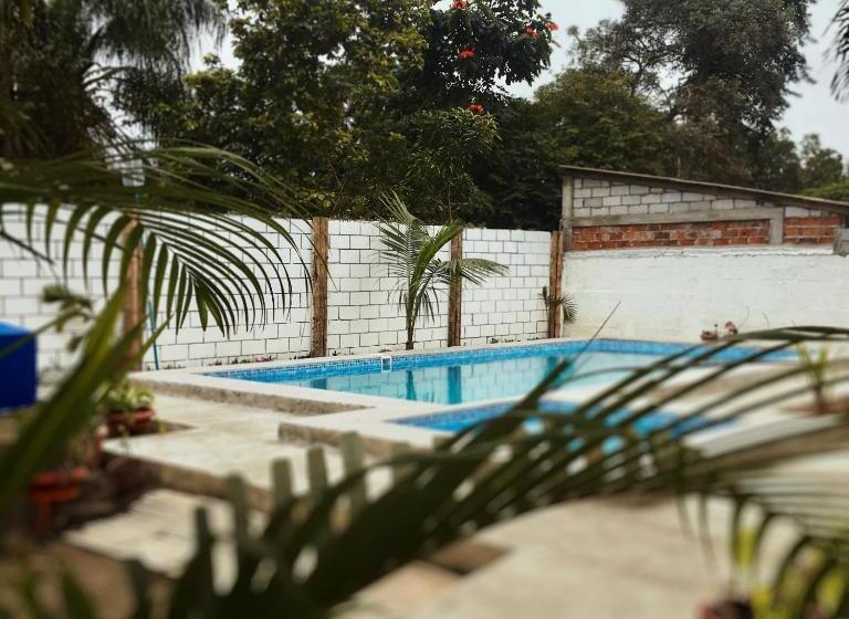 Номер Стандарт Трехместный, Hostal Surf Olón