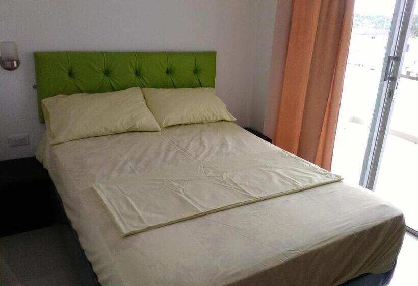 标准间带阳台, Almond Beach