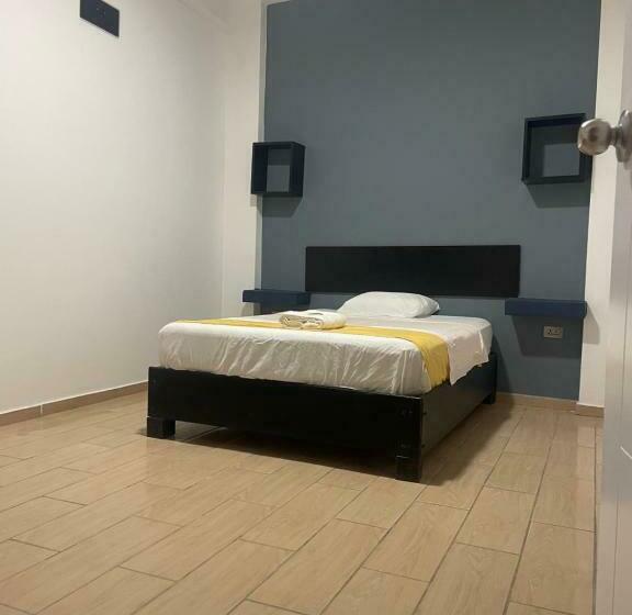 اتاق استاندارد, Central