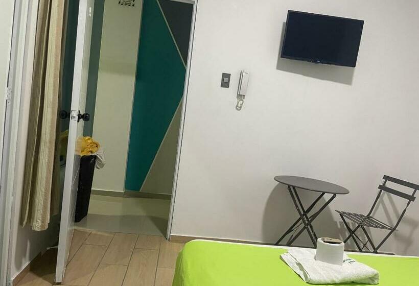 اتاق استاندارد, Central