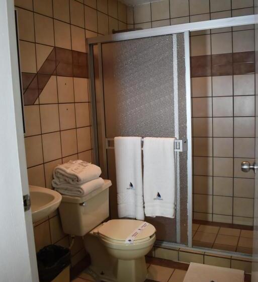 スタンダードルーム, Mediterraneo