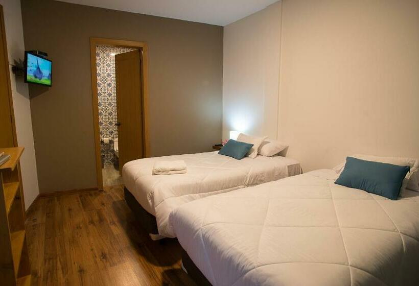 חדר סטנדרט, San Rocke House