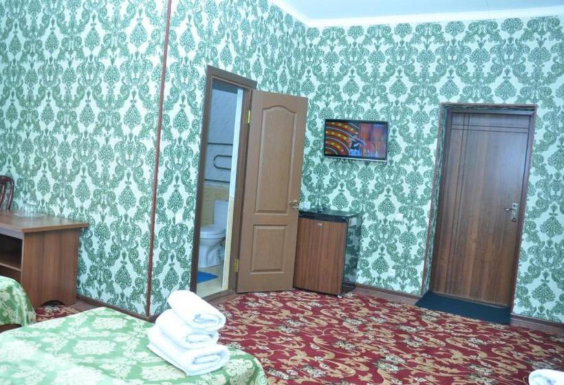 Трехместный Номер Комфорт, Shokhjakhon
