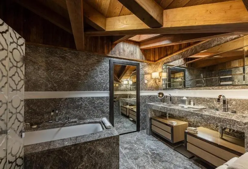 プレステージスイートの２ベッドルーム, Ultima Gstaad Residences