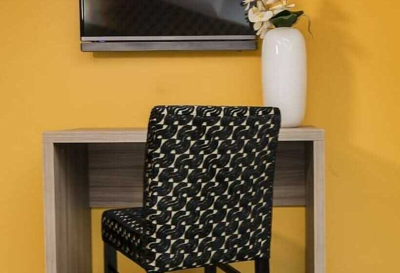 スタンダードトリプルルーム, Unique Hôtel Résidence & Spa