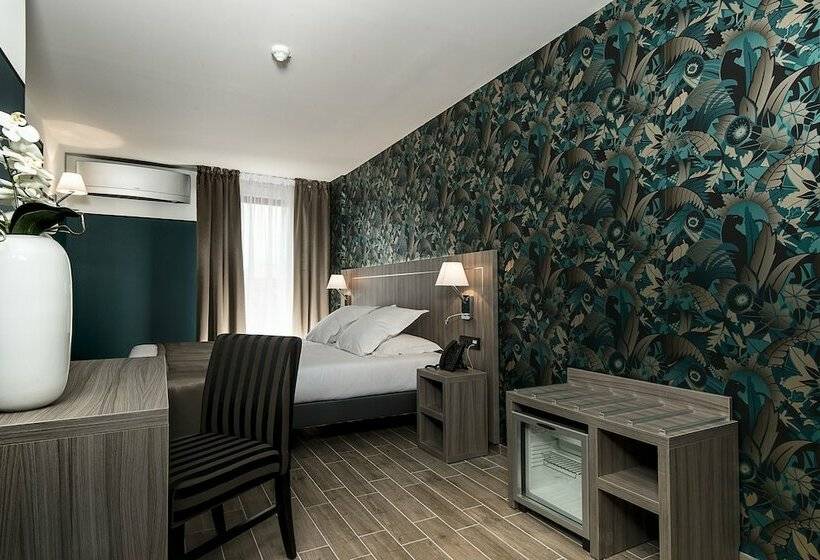 スタンダードルーム, Unique Hôtel Résidence & Spa