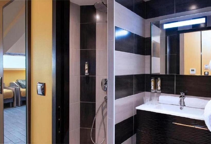 スタンダードルーム, Unique Hôtel Résidence & Spa