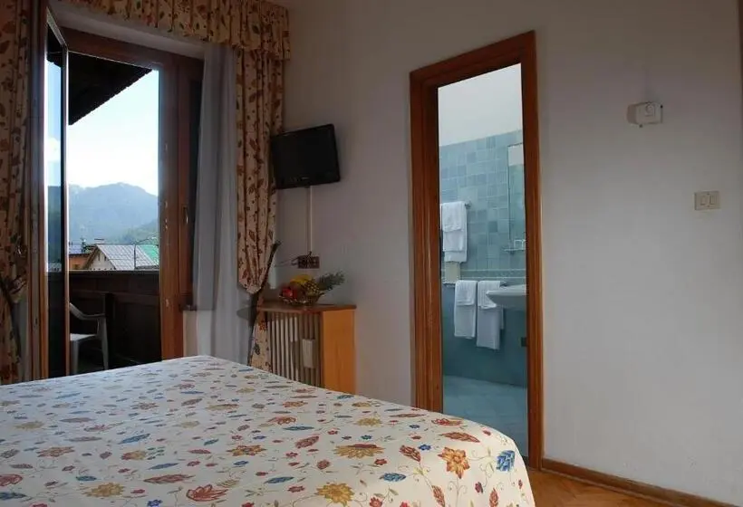 スタンダード４人部屋, Albergo Dolomiti