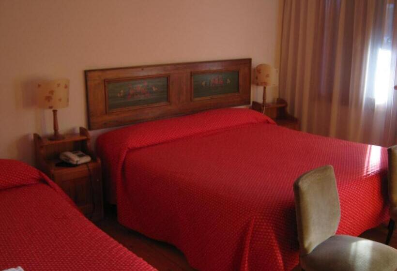 标准三人间, Albergo Dolomiti