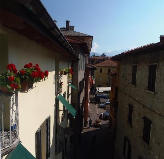 Стандартный Номер Кровать Кинг, Albergo Dongo