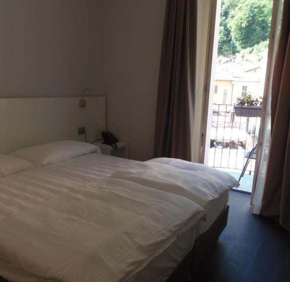 Стандартный Номер Кровать Кинг, Albergo Dongo