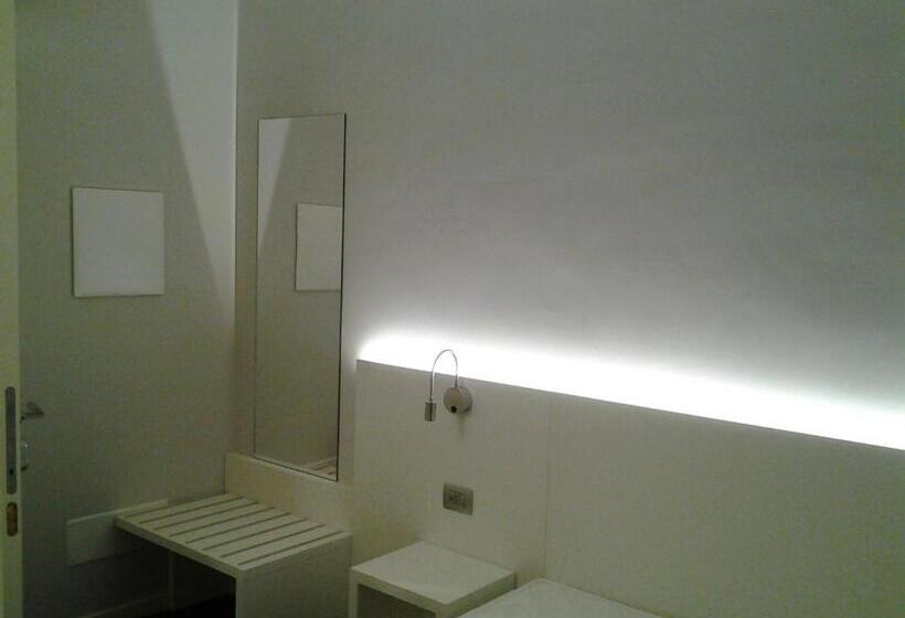 Pokój Standard Łóżko King Size, Albergo Dongo