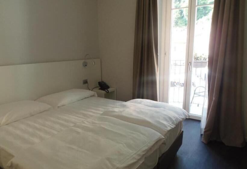 Pokój Superior Łóżko King Size, Albergo Dongo