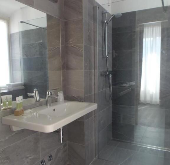 Pokój Superior Łóżko King Size, Albergo Dongo