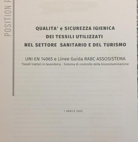 Junior Suite z Tarasem, Albergo Dongo