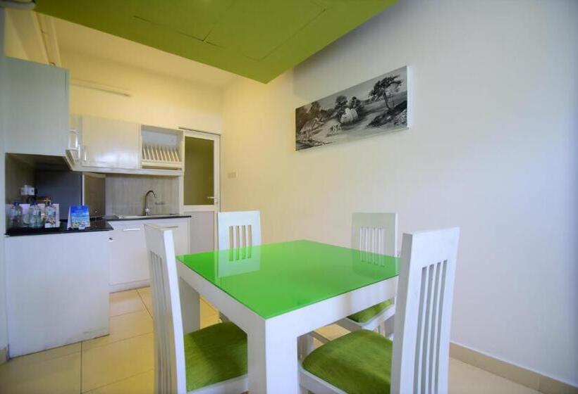 Люкс, Thilhara Days Inn