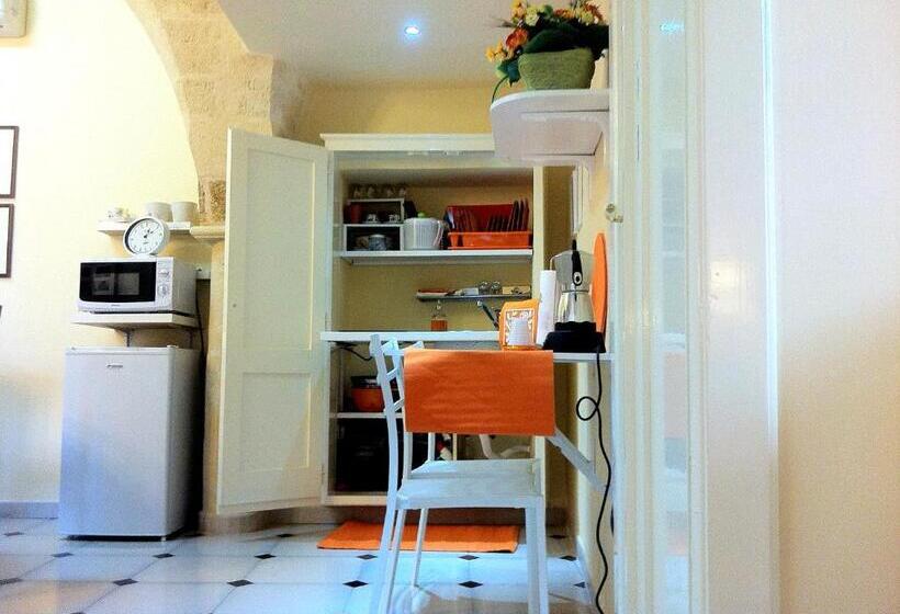 חדר דחוקס עם מיטת קינג, Porta Piccola B&b