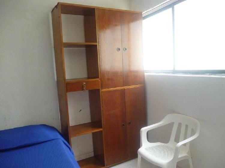 غرفة عائلية, Ortimar