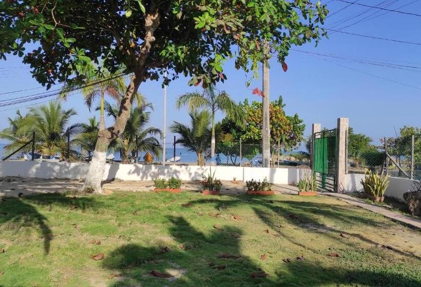 غرفة عائلية, Ortimar